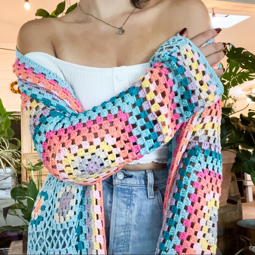 NEW BLUE GRANNY CROCHET TASSEL RAINBOW CARDIGAN
